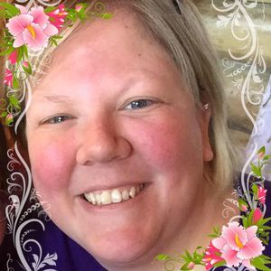 Meet your Posher, Malinda